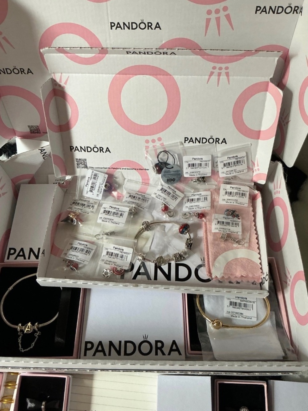 NEW Authentic Sparkling Pavé Round Pink-Red Charm For Pandora Bracelet - Picture 2 of 16
